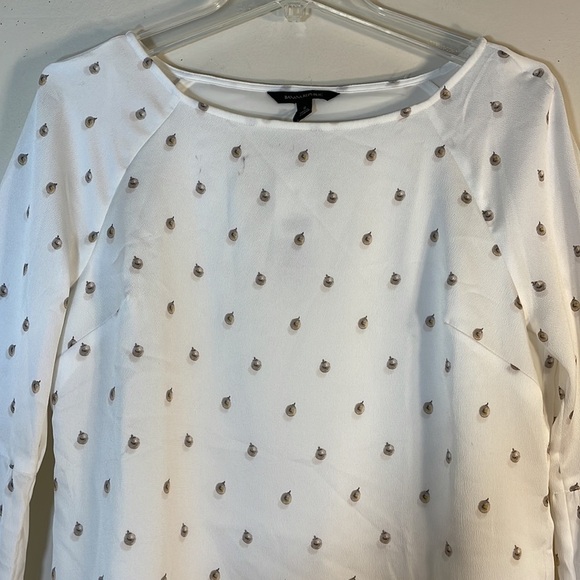 NWT. Banana Republic Small Pearl Print Bell Sleeve Blouse. - Picture 5 of 13